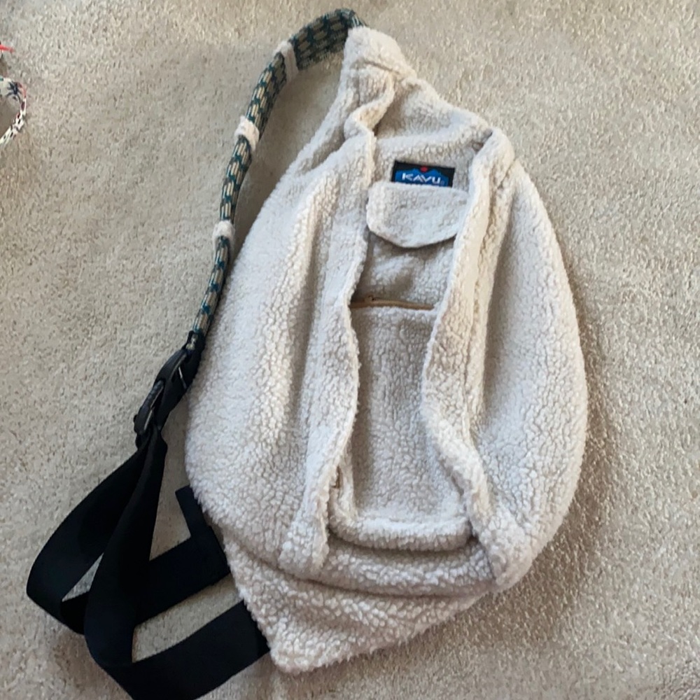 Kavu Lg Rope Bag in Fleece